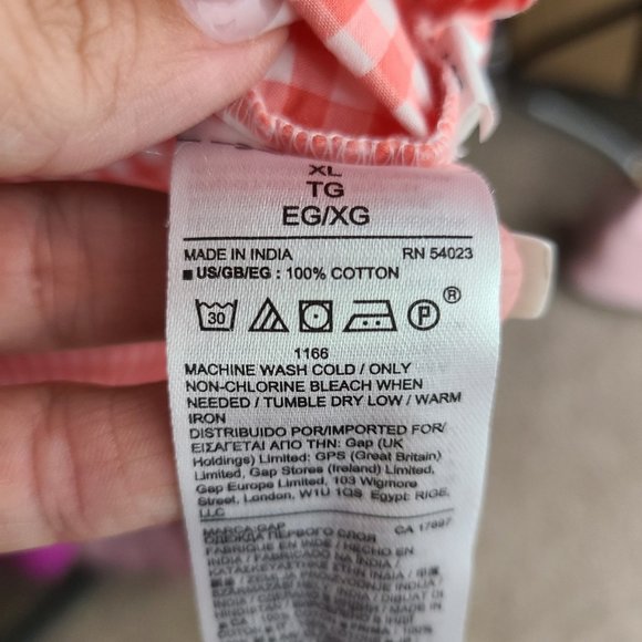 GAP Red and White Checkered Button Down Shirt - Picture 12 of 13